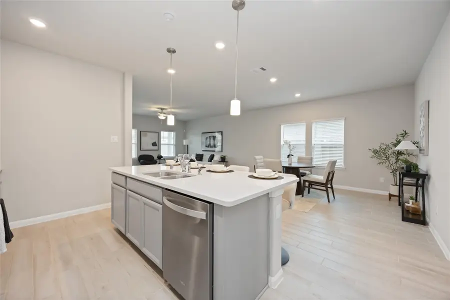 6814 Ventura Drive, Rosharon, TX 77583 - Image #3