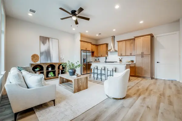 6514 Old Olive Tree Drive, Houston, TX 77091