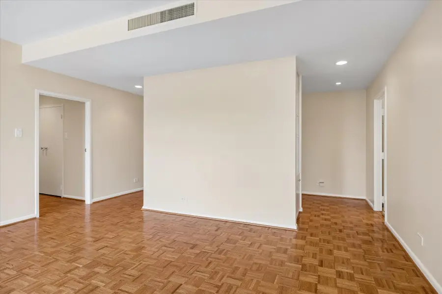 2929 Buffalo Speedway #A303, Houston, TX 77098 - #3