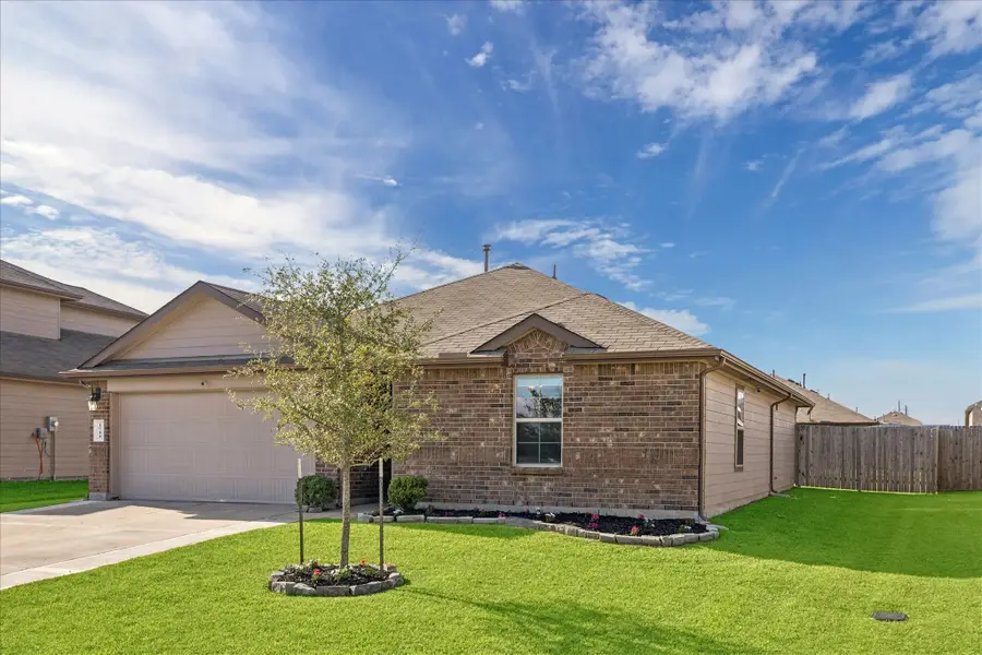1714 Martin Springs Lane, Richmond, TX 77469 - Image #2