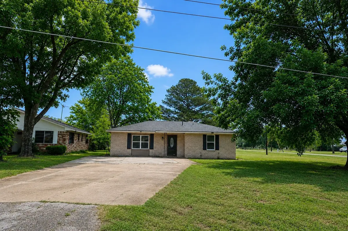 1230 1st Street, Hempstead, TX 77445 - #1
