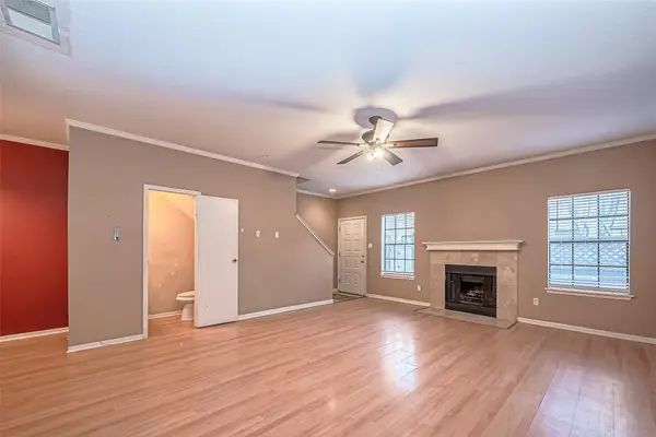 9850 Pagewood Lane #1207, Houston, TX 77042