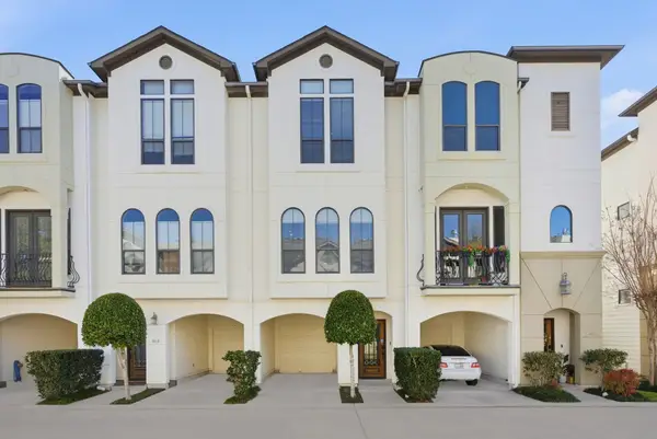 3105 Fairdale Oaks E, Houston, TX 77057