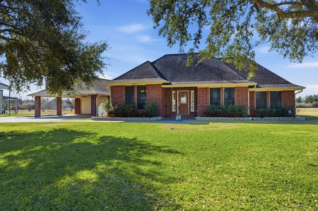 5250 Lauren Road, Alvin, TX 77511 - #1