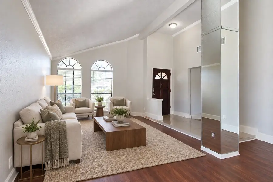 8223 Vista Del Sol Drive, Houston, TX 77083 - #2