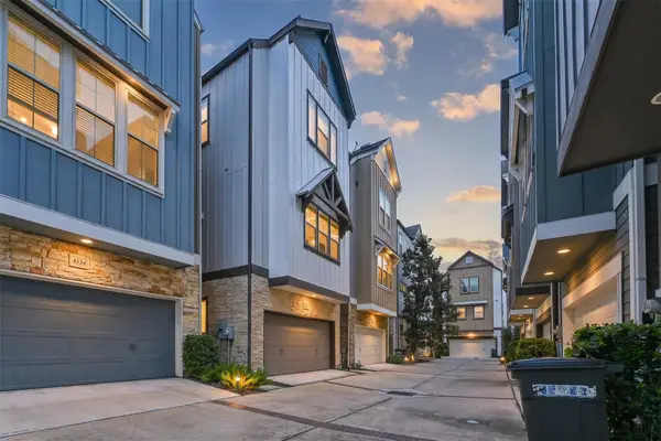 4530 Eli Street, Houston, TX 77007