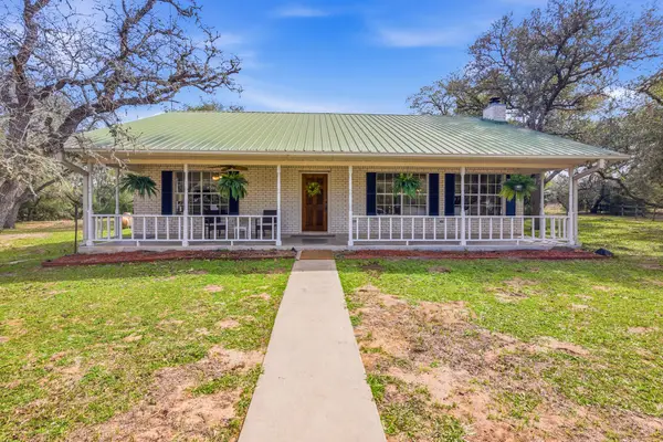 11847 Friar Road, Cuero, TX 77954