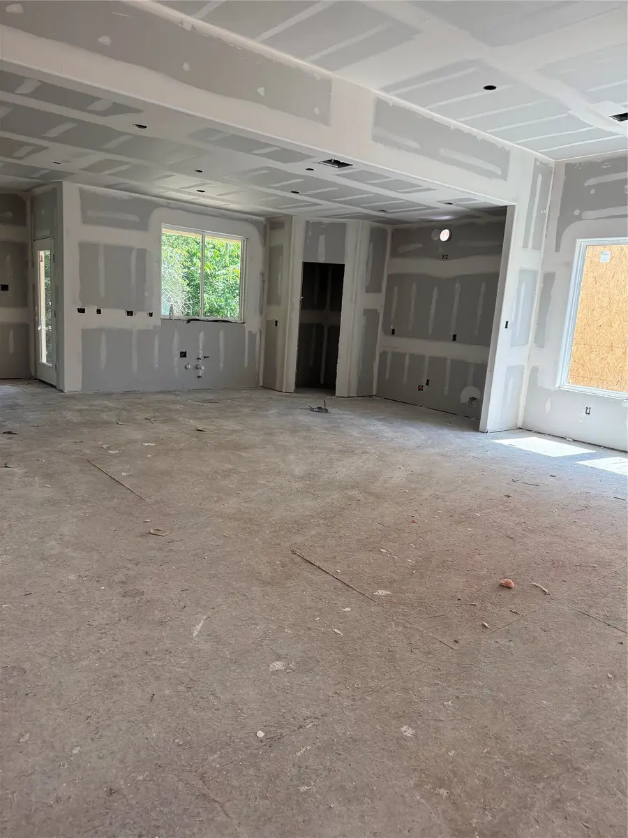 110 Harvey Boulevard, Baytown, TX 77520 - #2