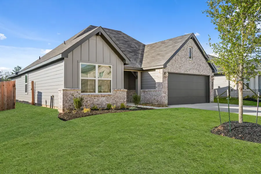 4309 Wallace Falls Lane, Conroe, TX 77303 - Image #3