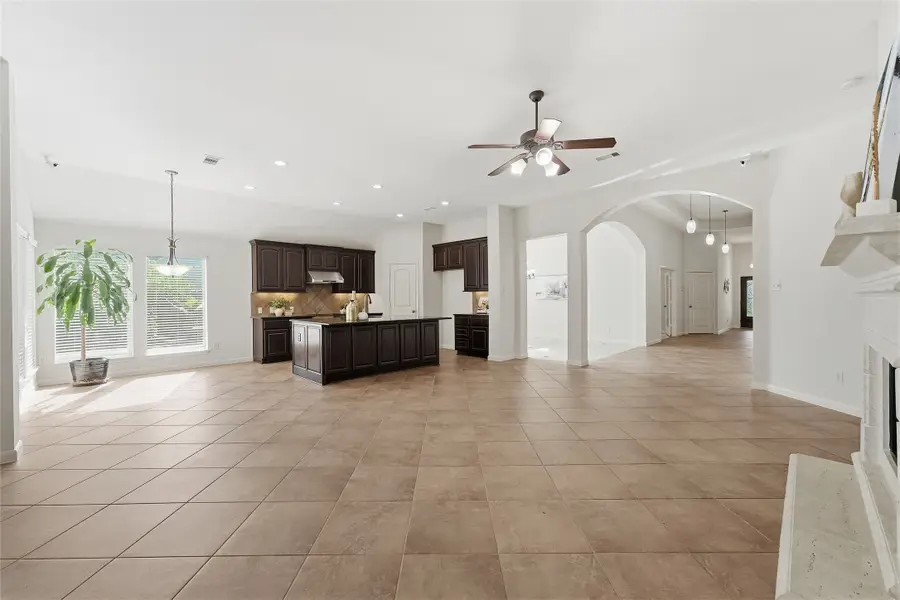 13812 Lakewater Drive, Pearland, TX 77584 - #3