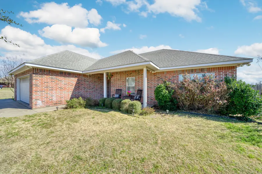 126 Virginia Street, Fairfield, TX 75840 - #2