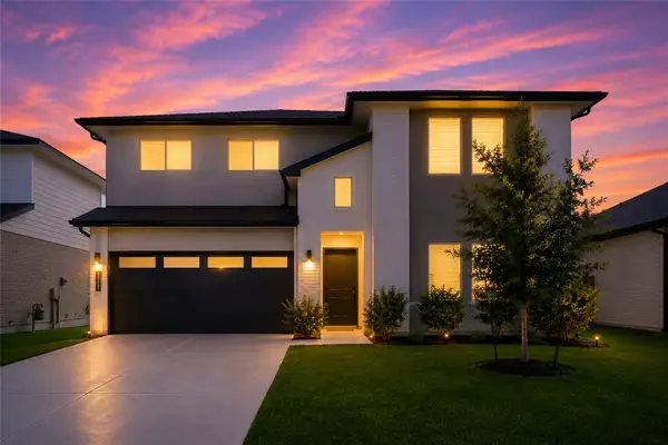 7835 Sleek Flock Lane, Rosharon, TX 77583