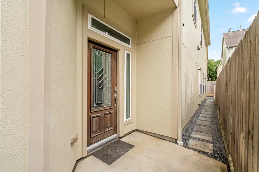 1611 Summer Street #B, Houston, TX 77007 - #3