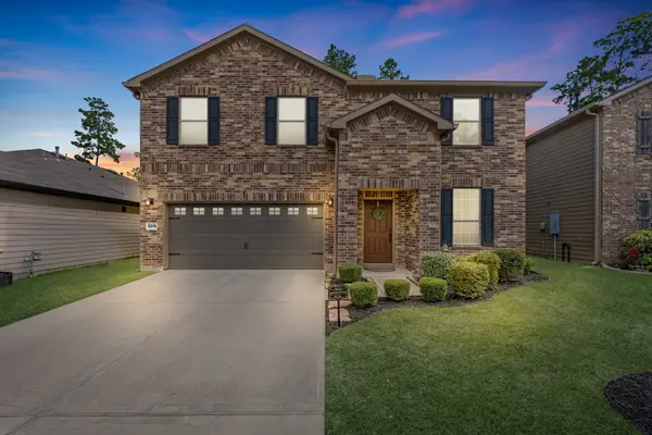 2215 Timberland Country Court, Conroe, TX 77304