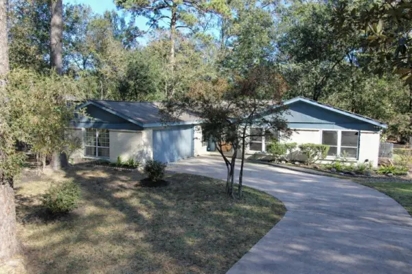 26206 Maplewood Drive, Spring, TX 77386