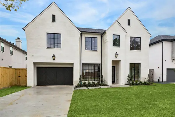 9213 Hilldale Street, Spring Valley Village, TX 77055