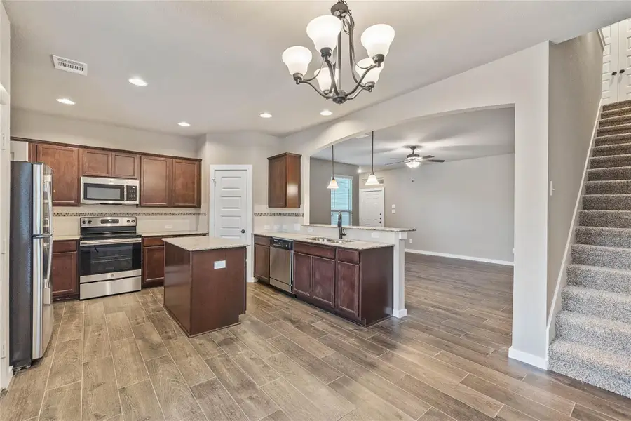 217 Oakcrest, Conroe, TX 77304 - #3