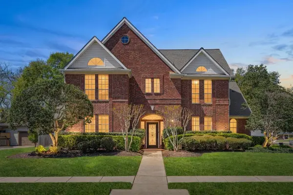 2215 Enchanted Path Court, Richmond, TX 77406