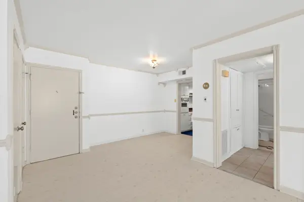 2601 Bellefontaine Street #B105, Houston, TX 77025