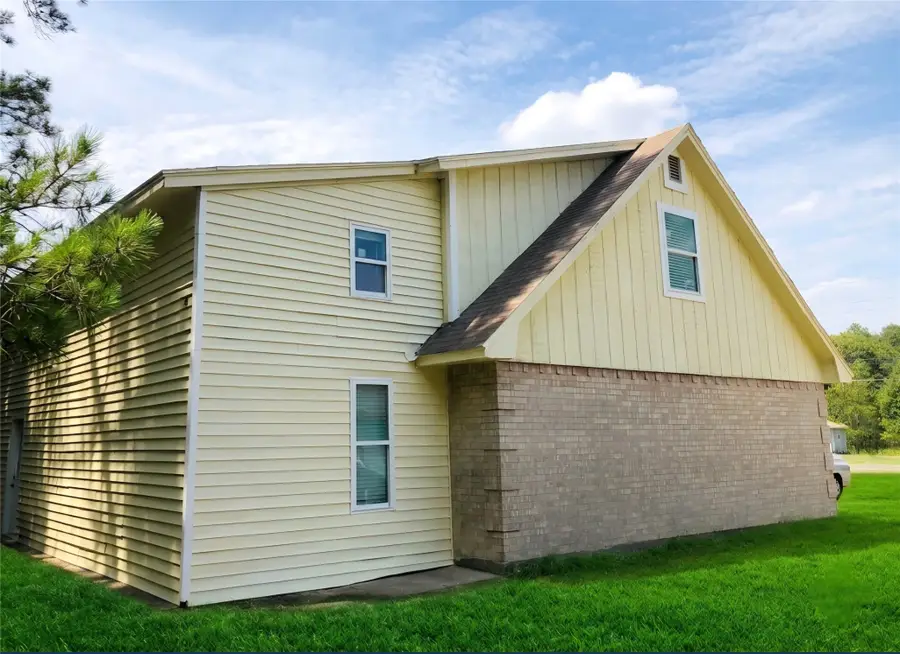 630 Martin L King Street N, Liberty, TX 77575 - #2