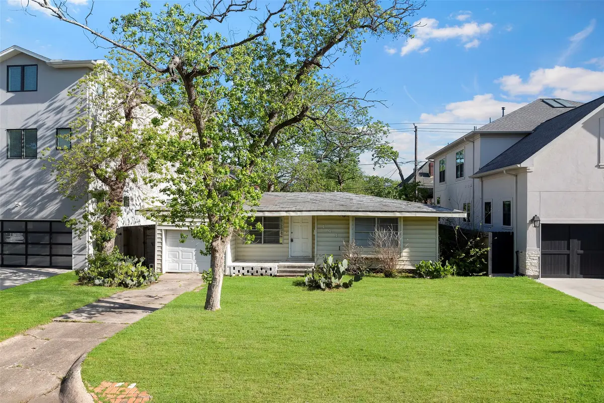 4416 Lafayette Street, Bellaire, TX 77401 - Image #1
