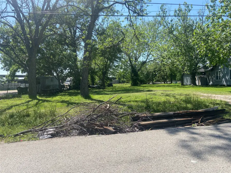 6209 Gold Street, Houston, TX 77026 - Image #2