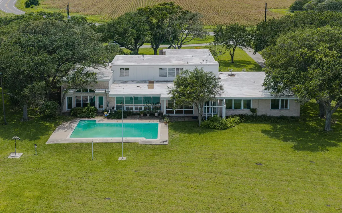 1700 S Virginia, Port Lavaca, TX 77979 - #1