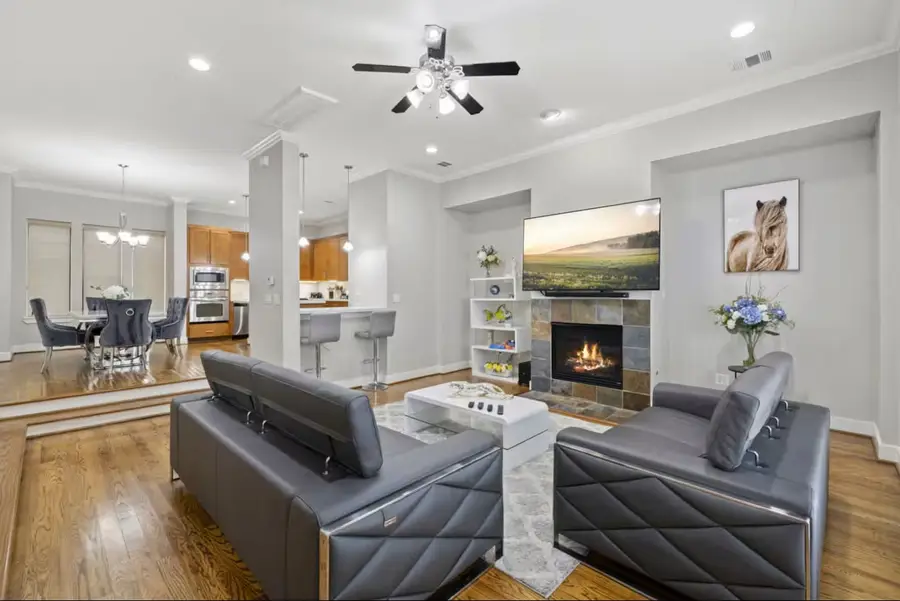 1205 Detering Street, Houston, TX 77007 - Image #2