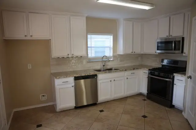 14315 Heron Marsh Drive, Cypress, TX 77429 - Image #2