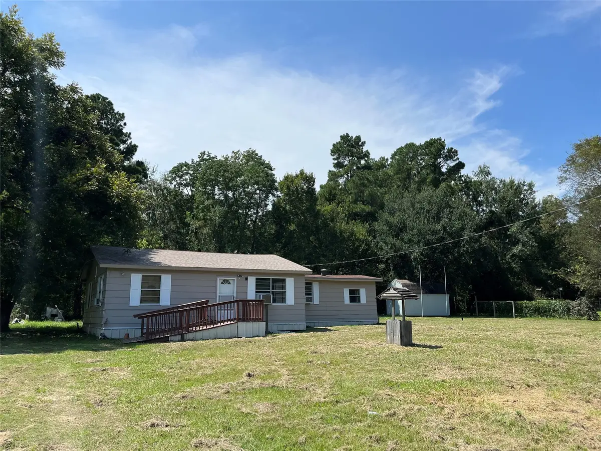 87 Brazil Boulevard, Huntsville, TX 77320 - Image #1