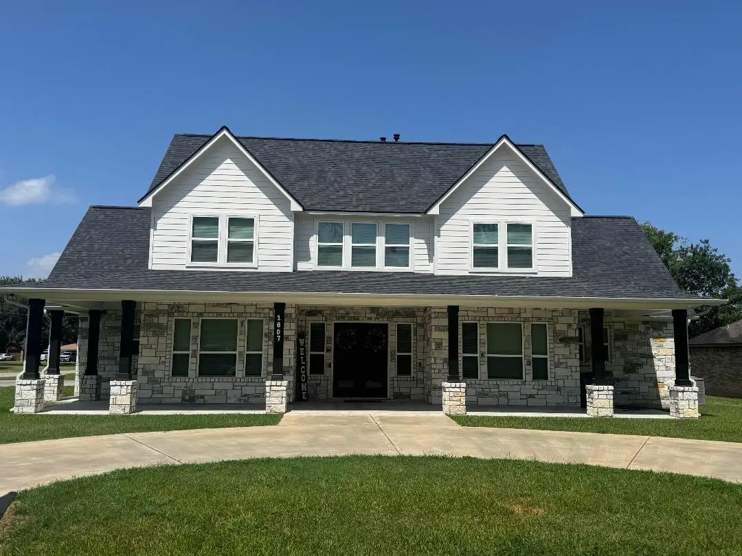 1607 Avenue E, Danbury, TX 77534 - #1