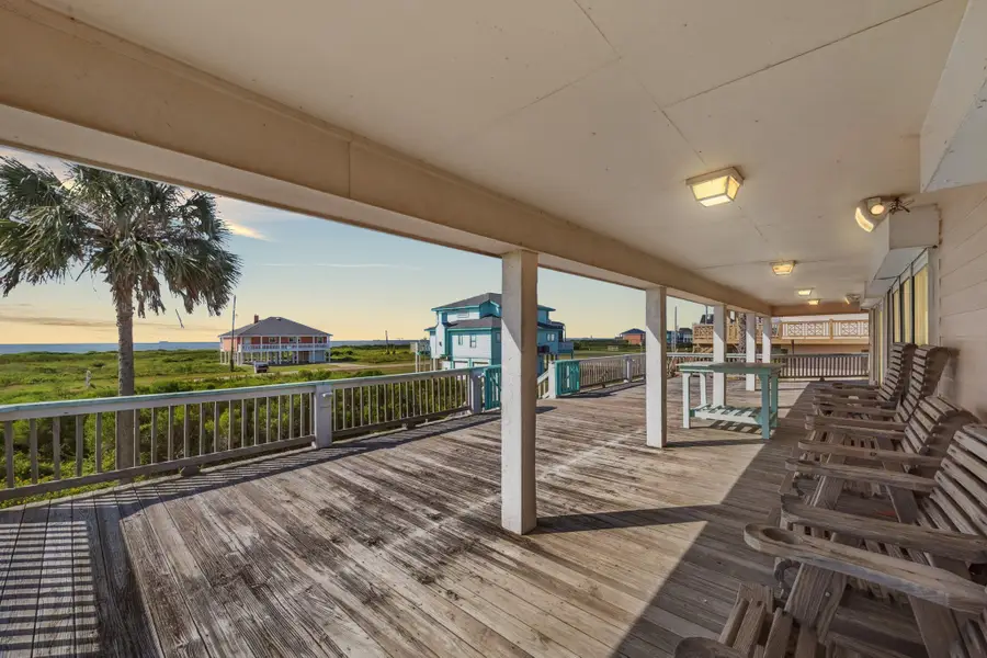 214 Tampa, Port Bolivar, TX 77650 - Image #2