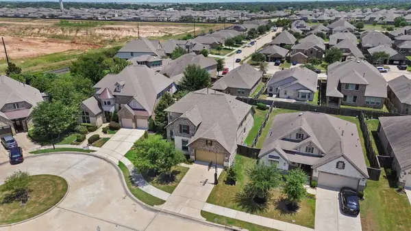 9710 Turquoise Sky Court, Richmond, TX 77406