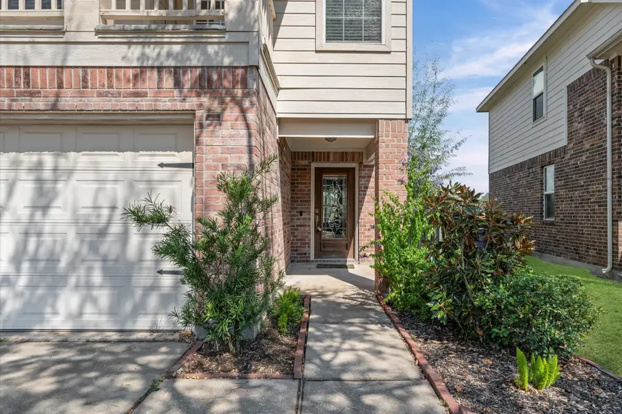 18714 Walden Glen Circle, Humble, TX 77346 - Image #3