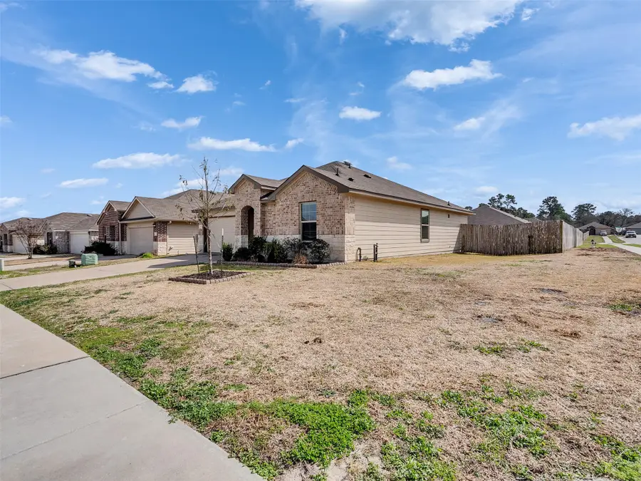 202 Blanco Drive, Huntsville, TX 77340 - #2