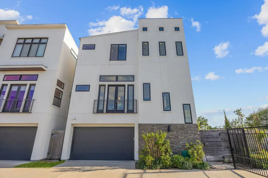 7327 Shadyvilla Pointe Drive, Houston, TX 77055 - #2