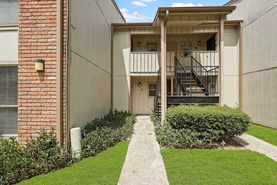 5667 Birchmont Drive #H, Houston, TX 77091 - Image #2