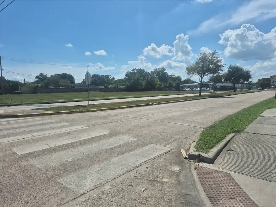 0 W Orem Drive, Houston, TX 77045 - #3
