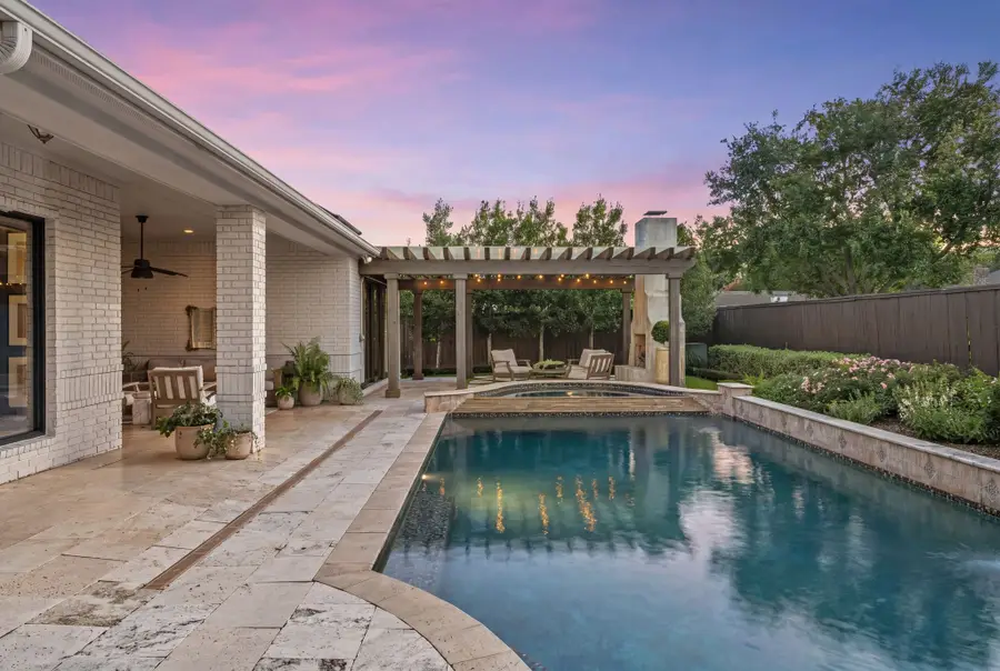 412 Northview Drive, Friendswood, TX 77546 - #2