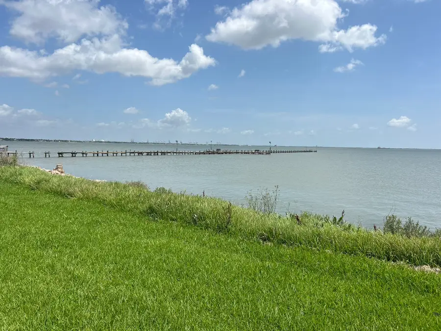 500 BLOCK Meadowlawn Avenue, La Porte, TX 77571 - #3
