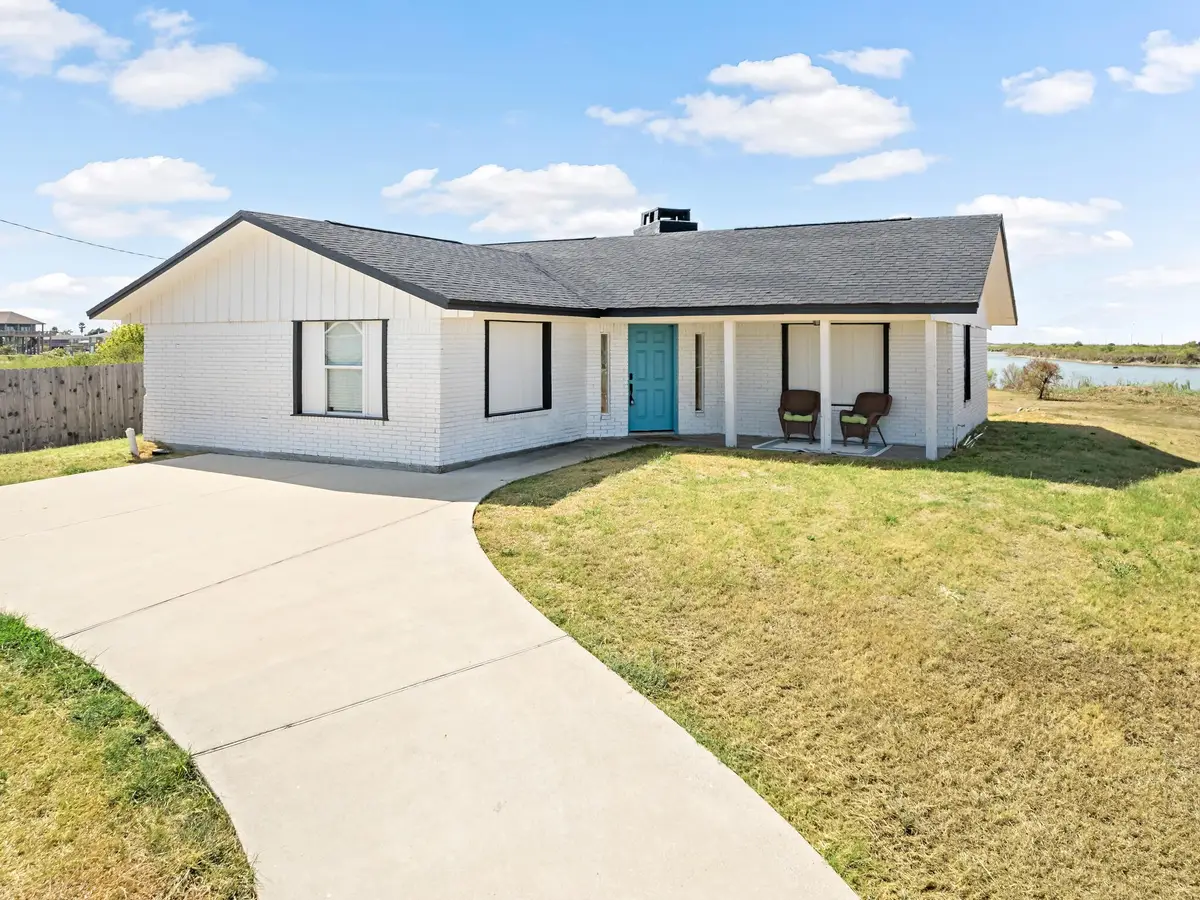 2055 Hwy 87, Crystal Beach, TX 77650 - #1