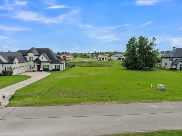 11617 Grand View Drive, Montgomery, TX 77356