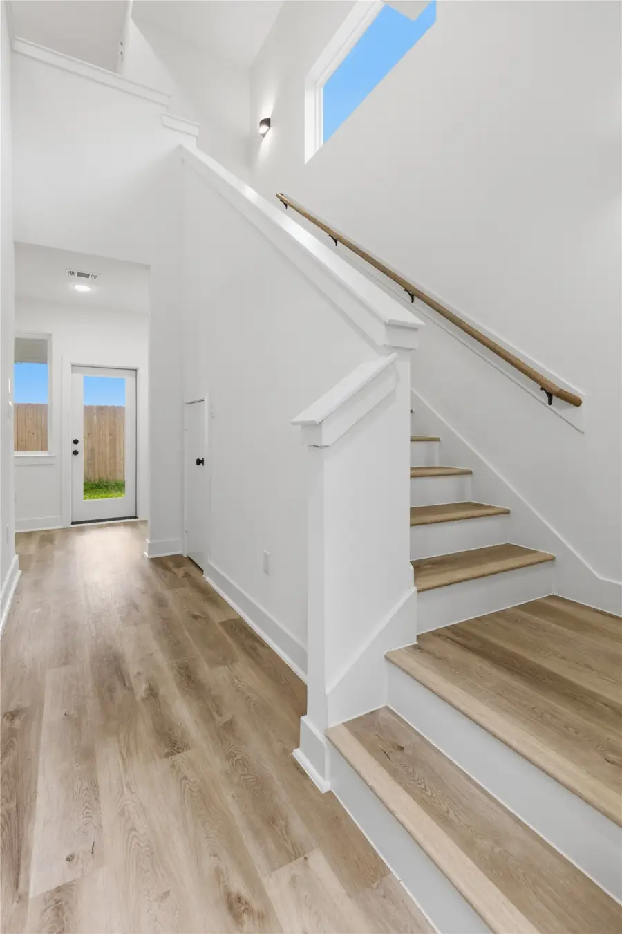 812 Elkhart Street #E, Houston, TX 77091 - #3