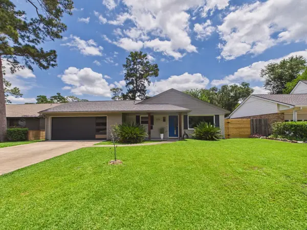 1750 Conrad Sauer Drive, Houston, TX 77043