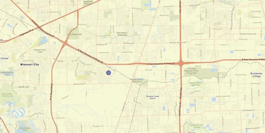 4985 E Ridge Creek Drive, Houston, TX 77053 - Image #2