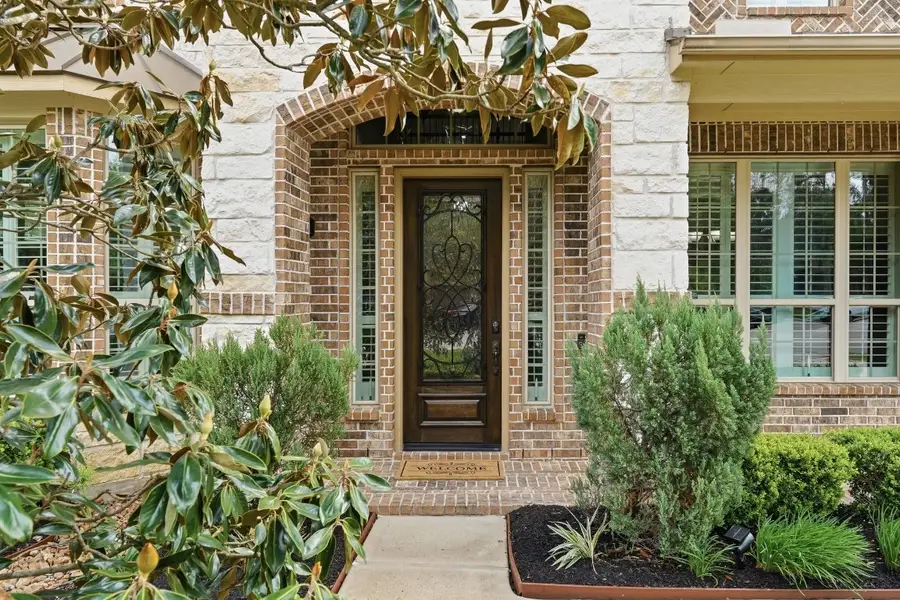 78 N Swanwick Place, The Woodlands, TX 77375 - #2