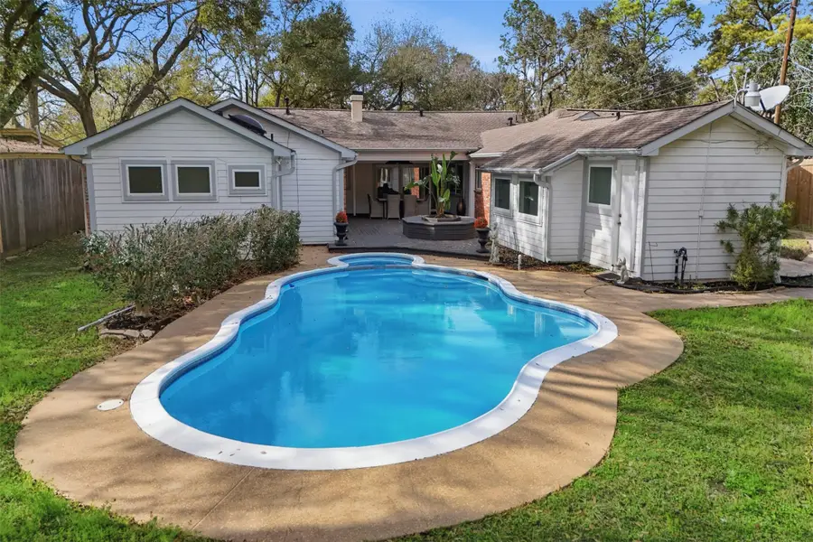 9323 Braes Bayou Drive, Houston, TX 77074 - #2