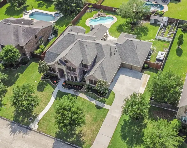 17807 Lakeside Haven Drive, Cypress, TX 77433
