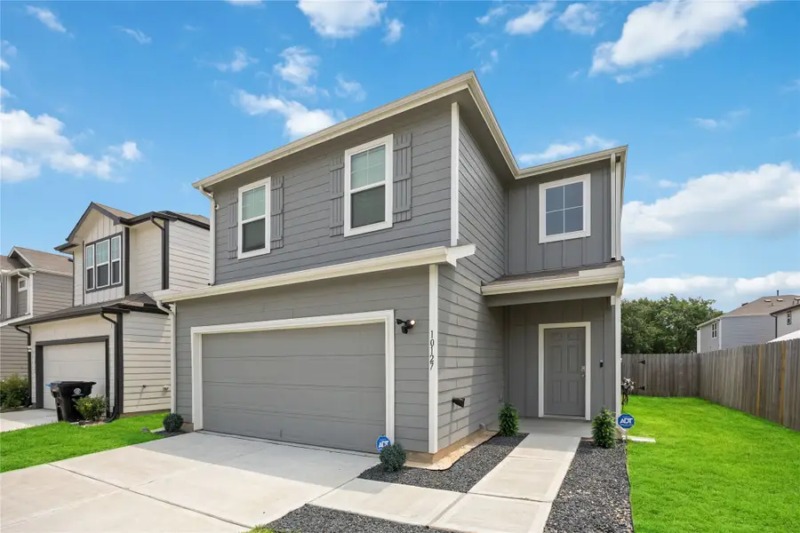 10127 Clearwick Street, Houston, TX 77034 - Image #2
