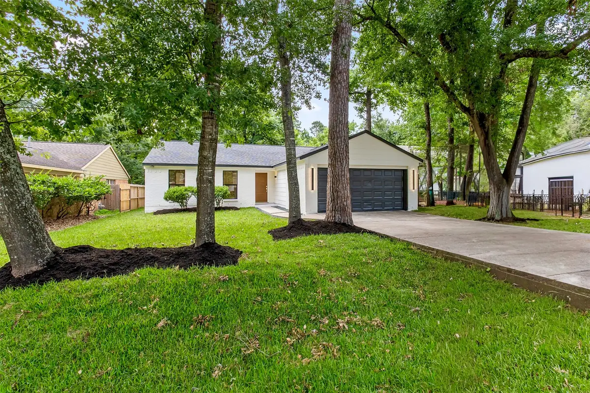 21 N Wavy Oak Circle, The Woodlands, TX 77381 - #1